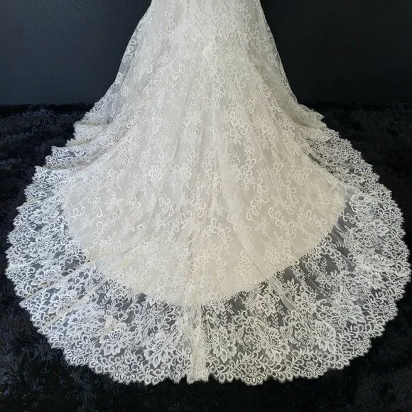 NWT~$1999~ELLA ROSA~SZ 4/6~IVORY OYSTER LACE FIT & FLARE WEDDING DRESS GOWN